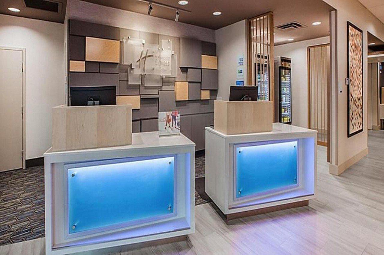 Holiday Inn Express & Suites Palm Desert - Millennium By Ihg Экстерьер фото
