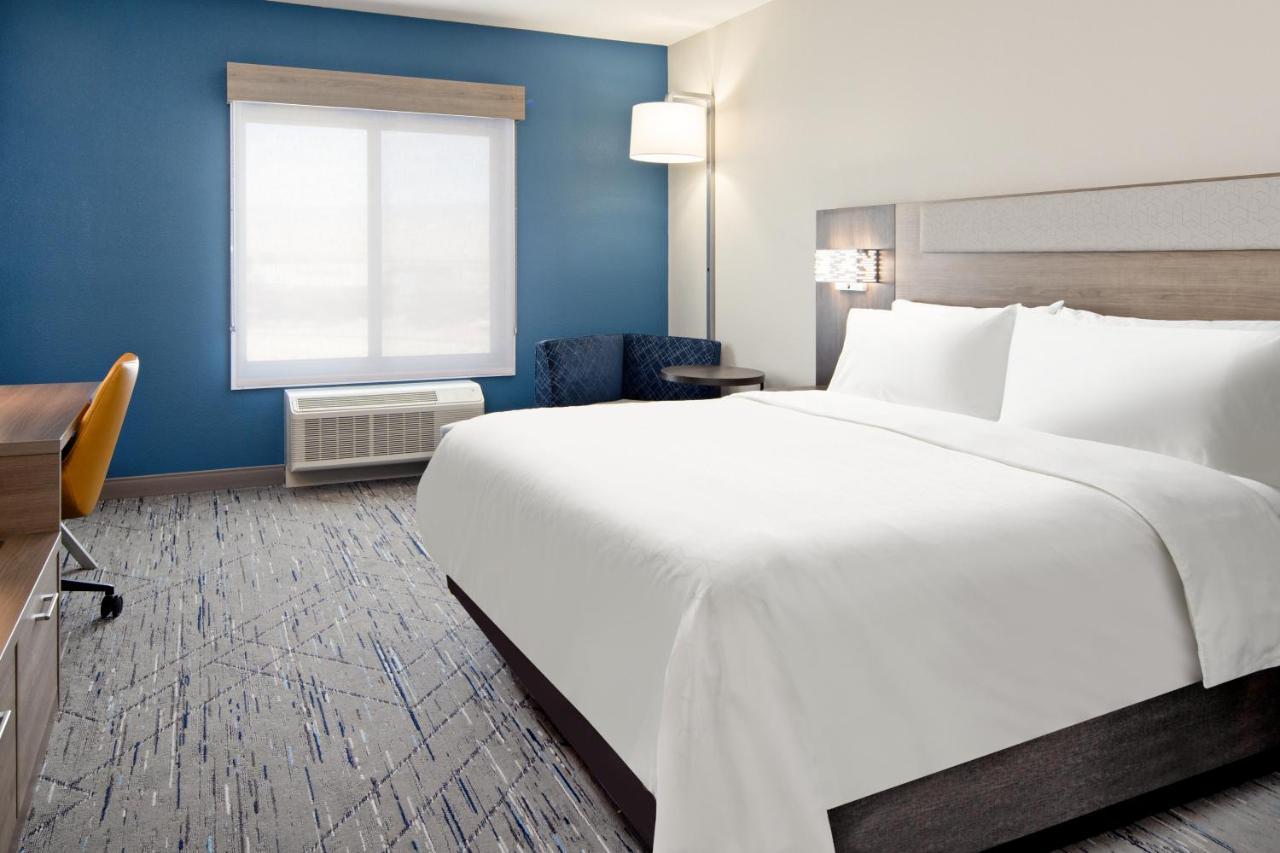 Holiday Inn Express & Suites Palm Desert - Millennium By Ihg Экстерьер фото