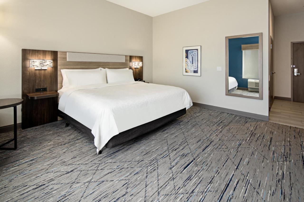 Holiday Inn Express & Suites Palm Desert - Millennium By Ihg Экстерьер фото