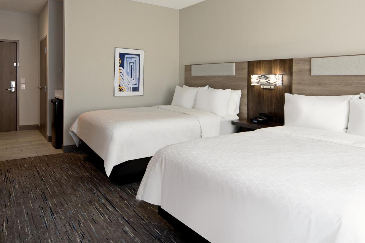 Holiday Inn Express & Suites Palm Desert - Millennium By Ihg Экстерьер фото
